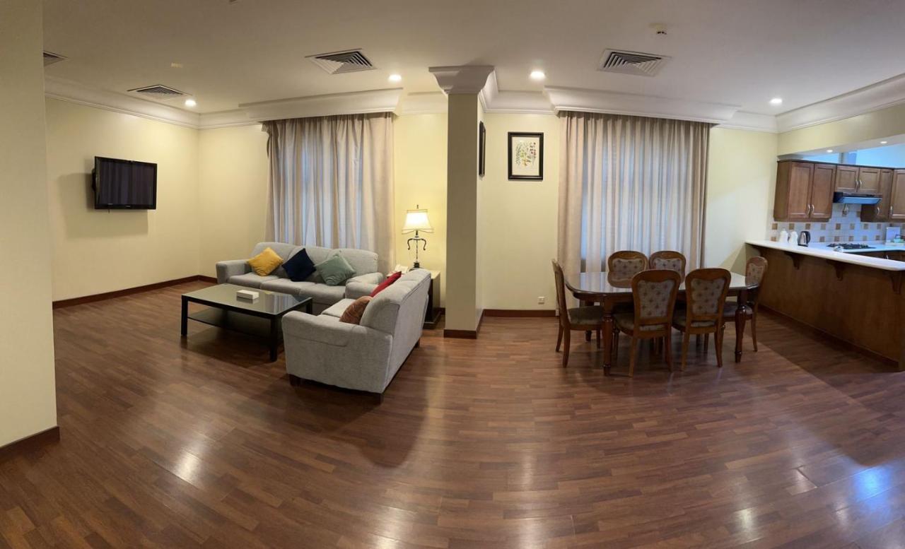 宫殿酒店 阿可贺巴 外观 照片